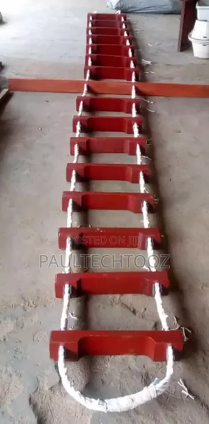Pilot/Monkey Ladder