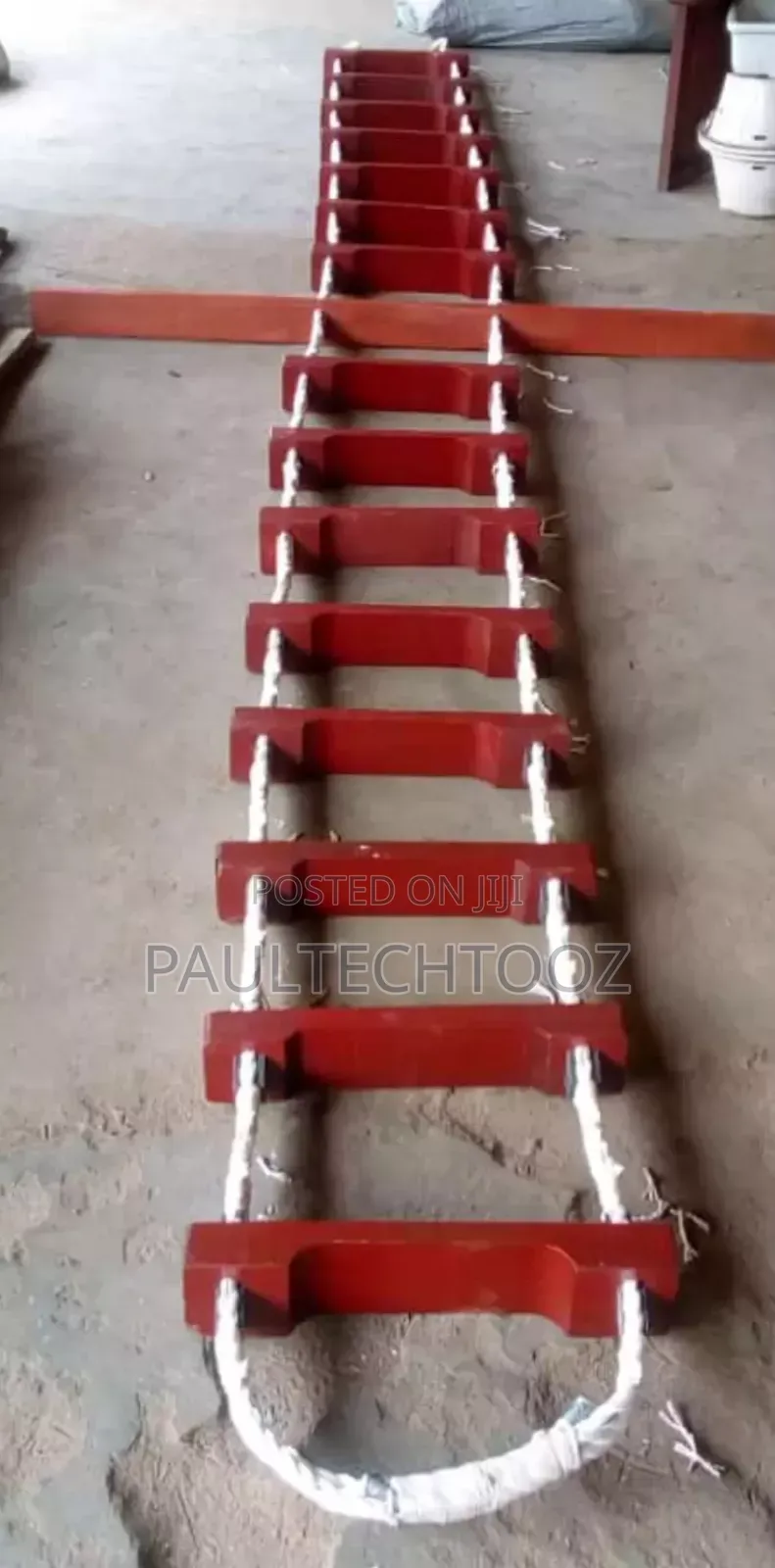 Pilot/Monkey Ladder