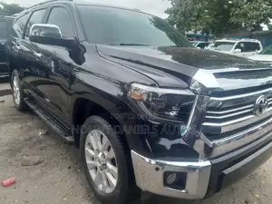Toyota Sequoia 2015 Black