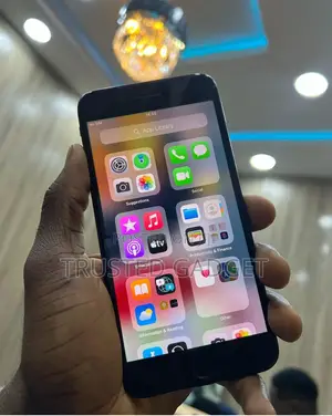 Apple iPhone 7 Plus 32 GB Black