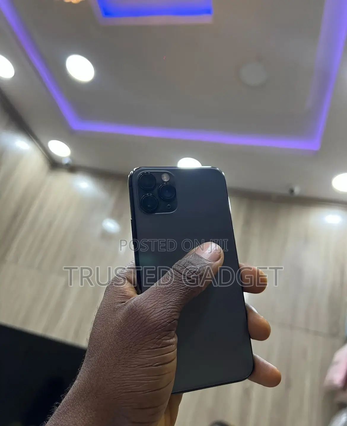 Apple iPhone 11 Pro 64 GB Gray