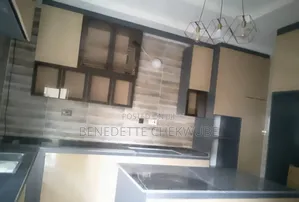 5bdrm Duplex in Nut Road Lugbe for sale