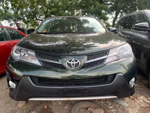Toyota RAV4 2014 Green