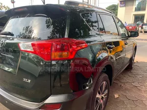 Toyota RAV4 2014 Green