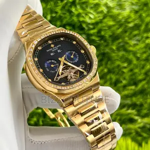 Original Patek Philippe Chronograph Gold Chain Watch in Stor