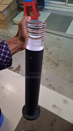 Standing Garden Light for Homes/ Hotels/ Lounges/ Guesthouse