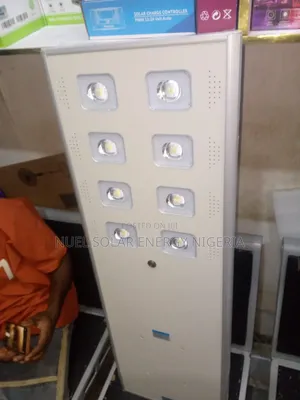 Best Quality 600watts Solar Security Street Light