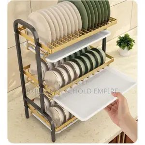Plates Rack Black and Gold