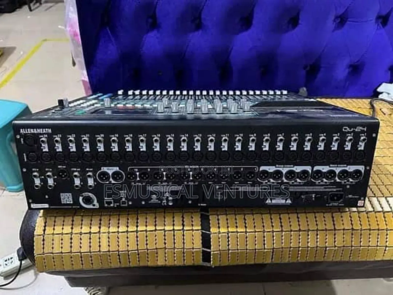 Allen Heath Qu16 Rackmountable Digital Mixer