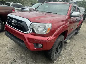 Toyota Tacoma 2013 Red