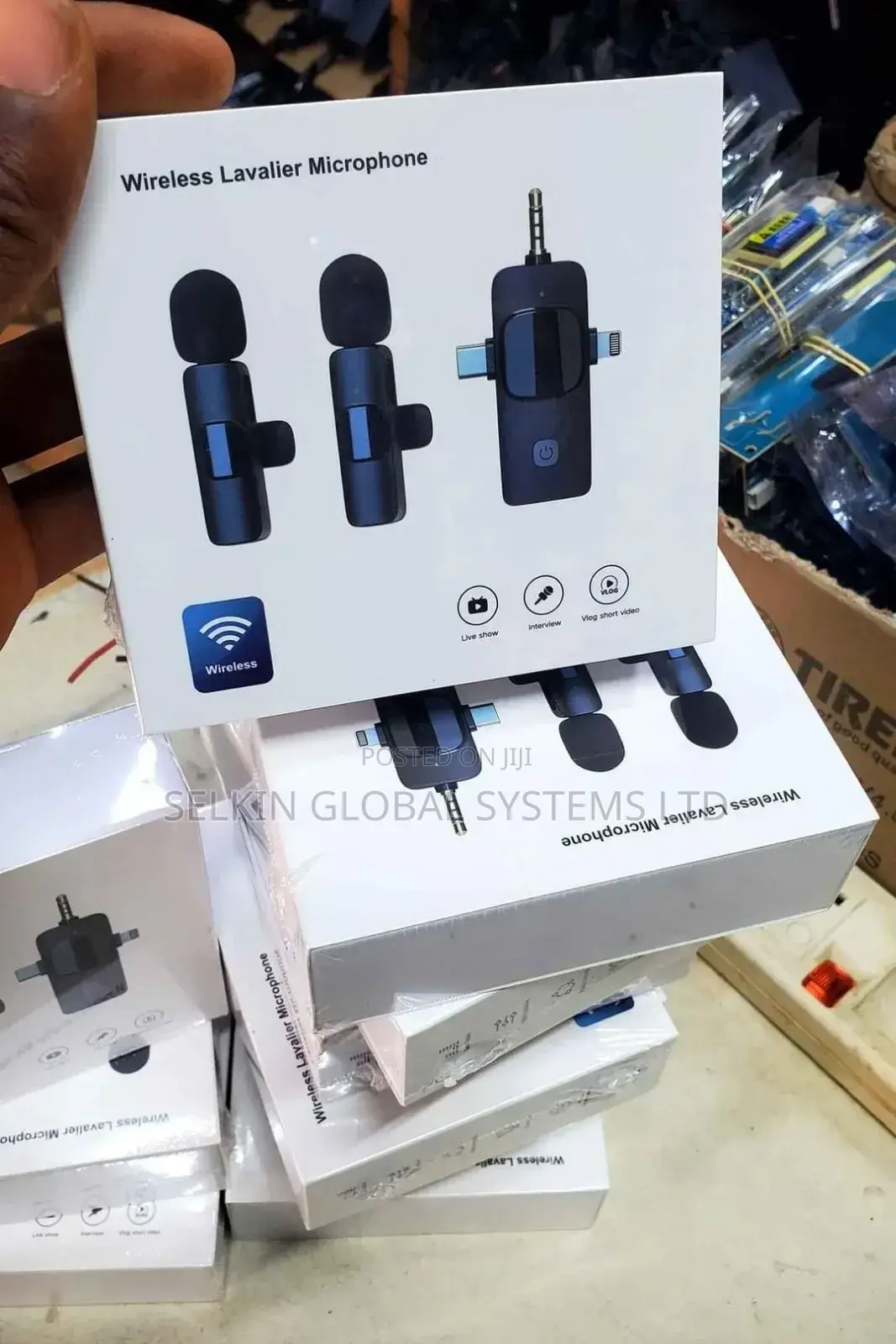 Wireless 3 in 1 Dual Lavalier Microphone