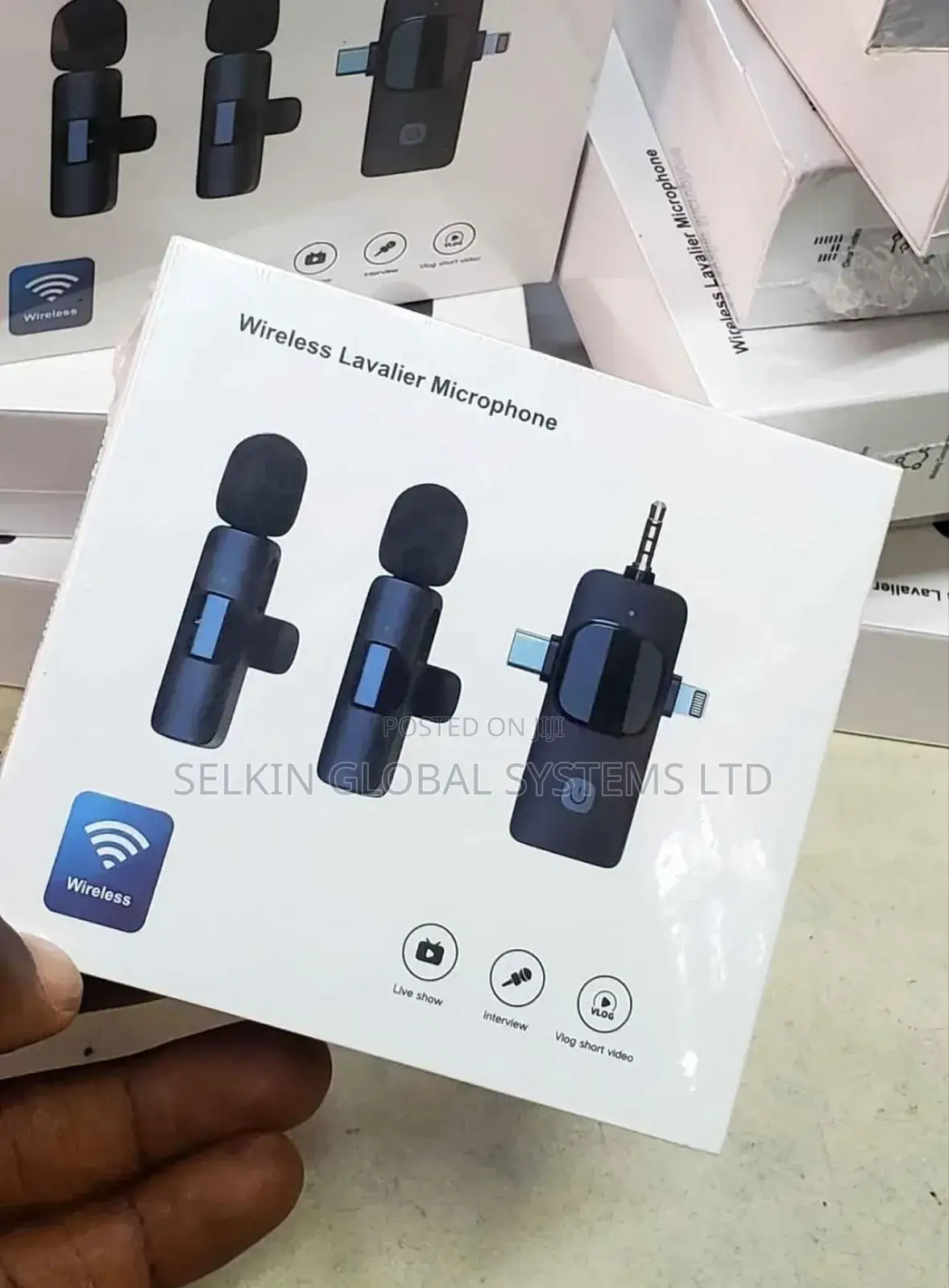 Wireless 3 in 1 Dual Lavalier Microphone