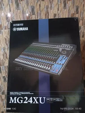 Yamaha Mg24xu Console Mixer With USB Connection and Recordin