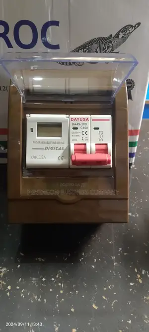 Weekly Programmable Timer Breaker Type