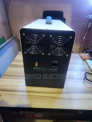 1500w All Top Solar Generator With 450w Panel