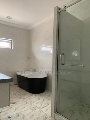 4bdrm Townhouse / Terrace in Life Camp for rent