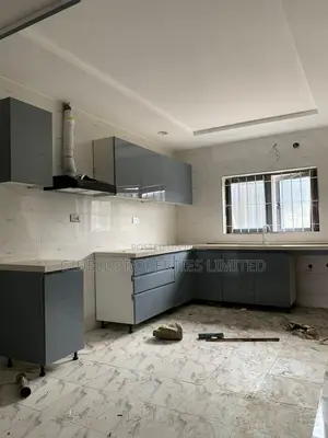 4bdrm Townhouse / Terrace in Life Camp for rent