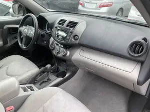 Toyota RAV4 2011 Black
