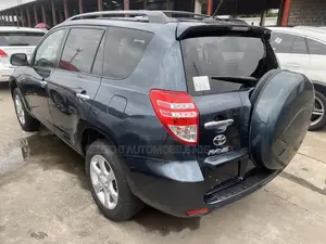 Toyota RAV4 2011 Black