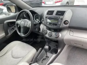Toyota RAV4 2011 Black