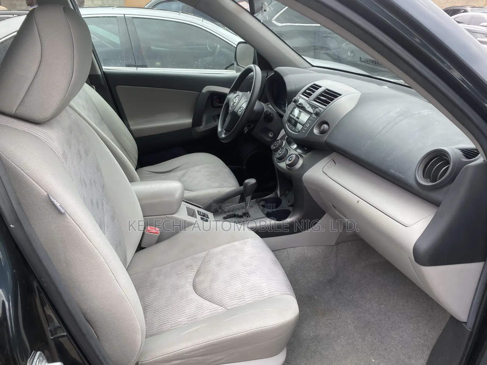 Toyota RAV4 2011 Black