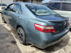 Toyota Camry 2010 Green