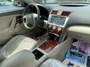 Toyota Camry 2010 Green