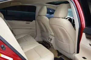 Lexus ES 2013 Red