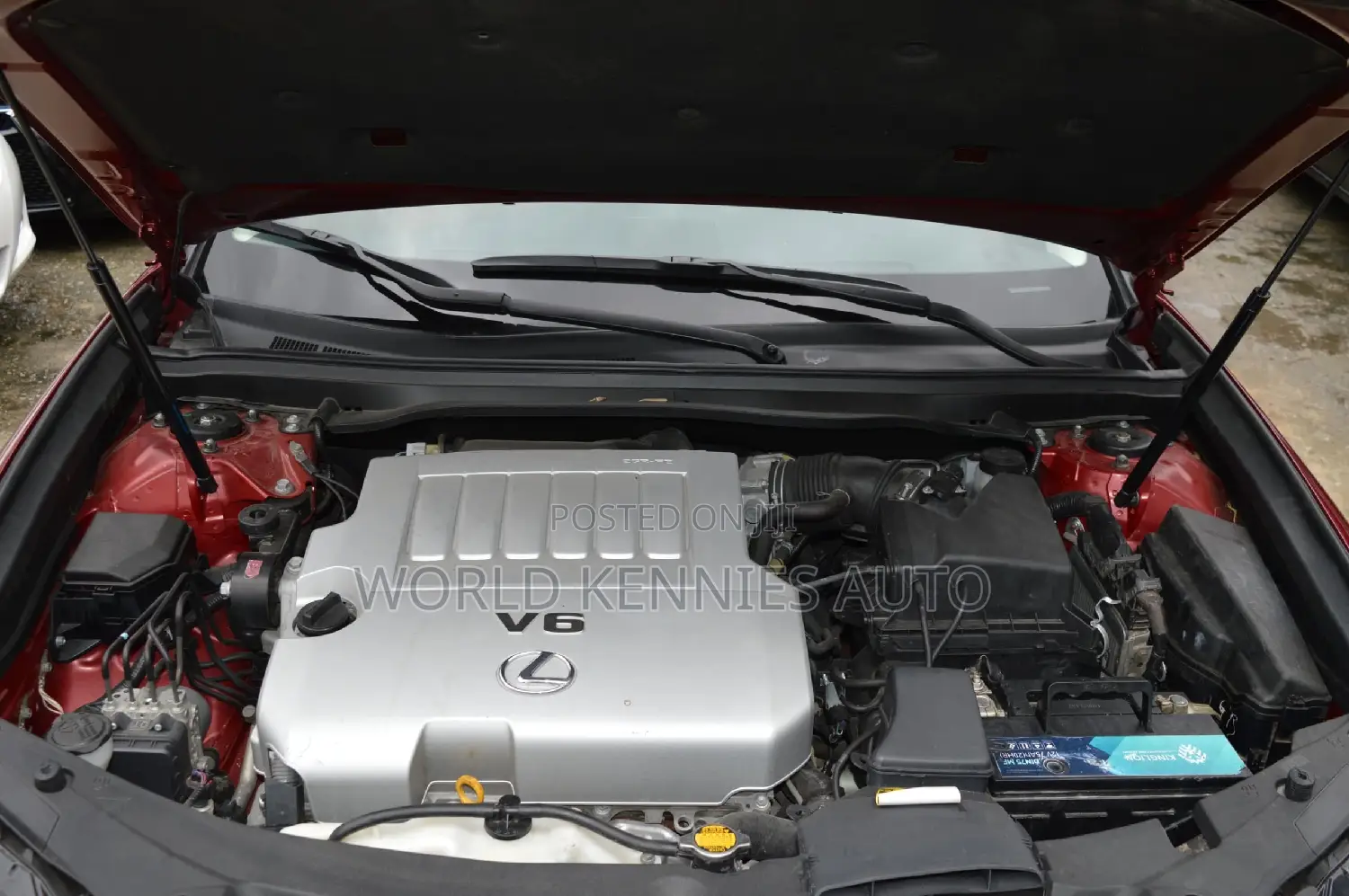 Lexus ES 2013 Red