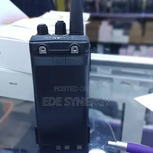 Kenwood 5km FM Transceiver UHF 5W Walkie Talkie TK-3107
