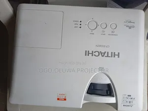 London Used Projector With High Presentation