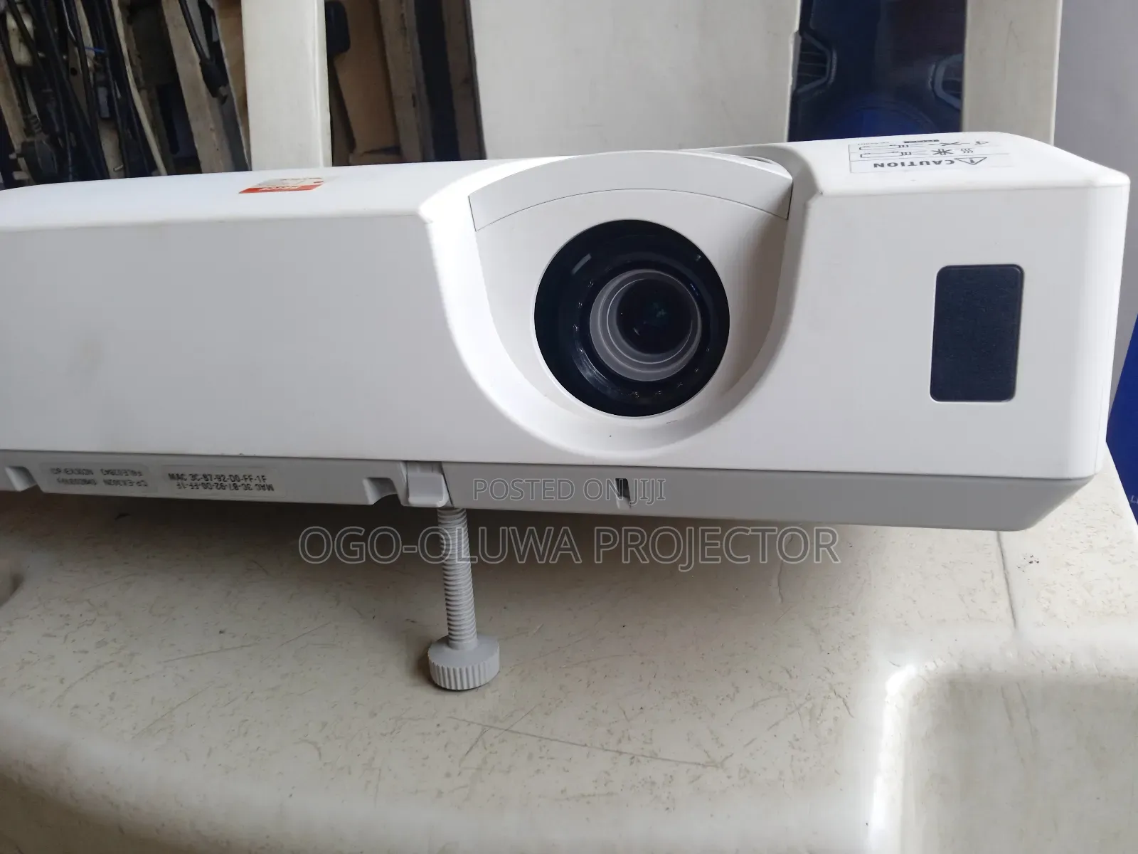 London Used Projector With High Presentation