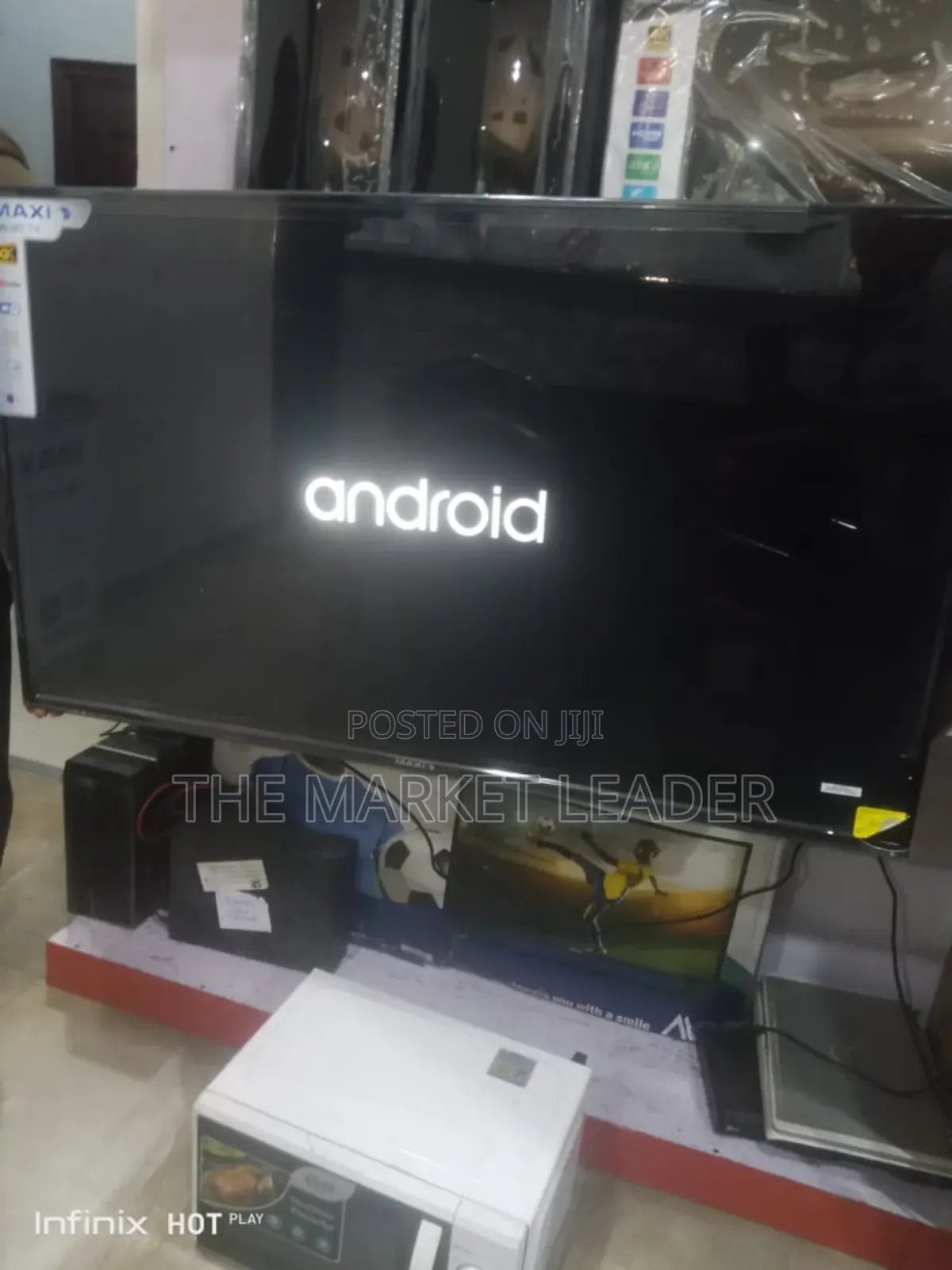Maxi 50" Smart Tv
