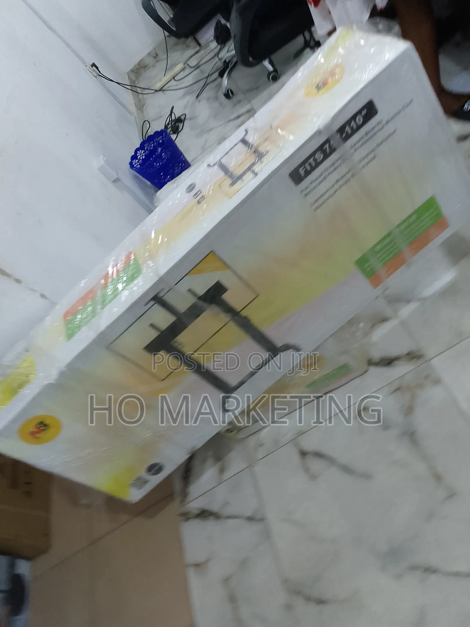 Suitable Adjustable Moveable TV Hanger -Tw100