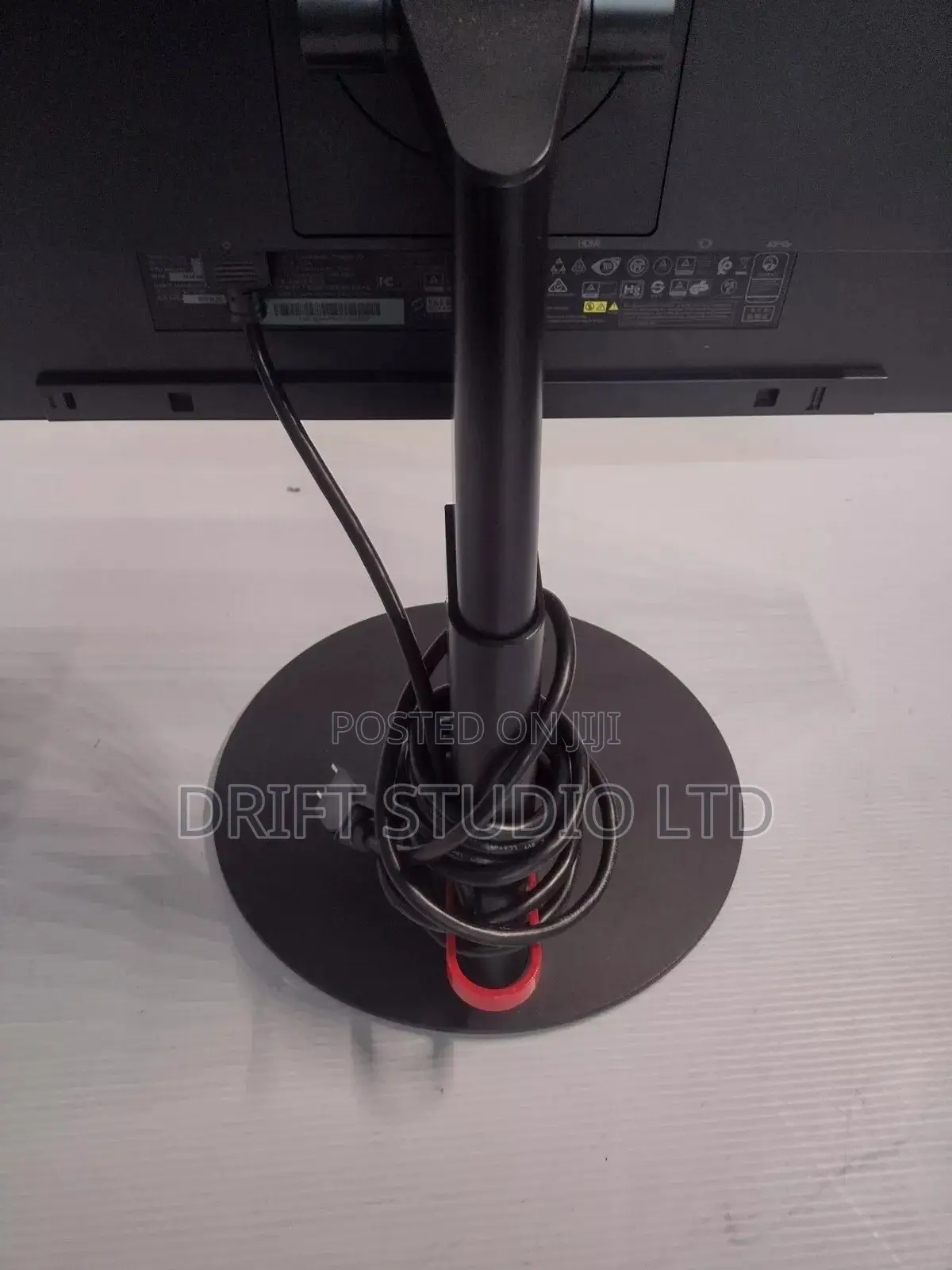 Lenovo T24i-10 Frameless Display Monitor