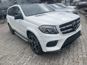Mercedes-Benz GLS-Class GLS550 4MATIC 2018 White