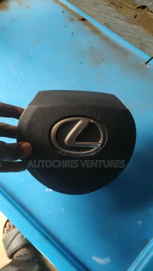 Airbag Cover Is250 2016