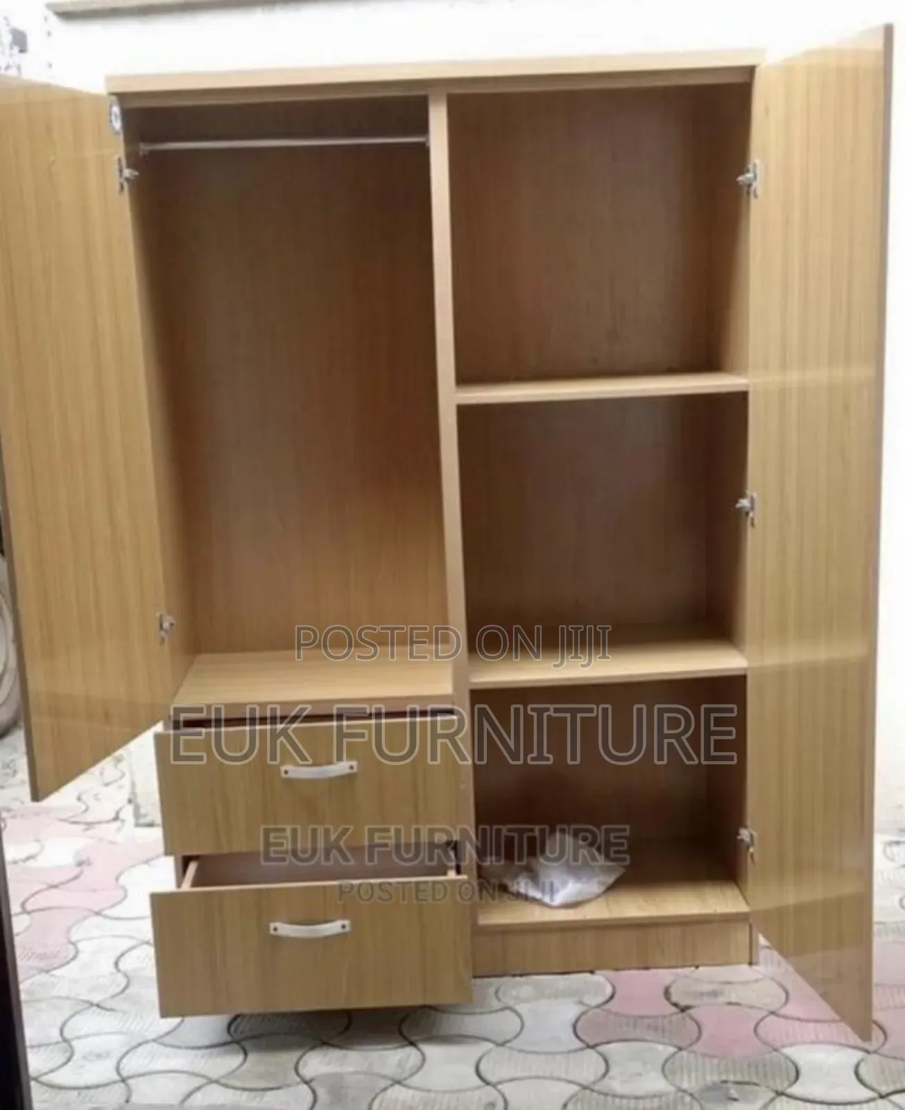 4ft by 6ft Wardrobec