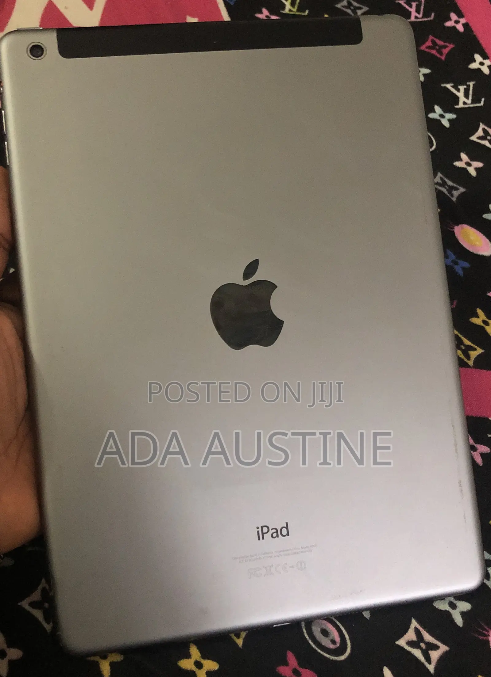 Apple iPad Air 16 GB Gray