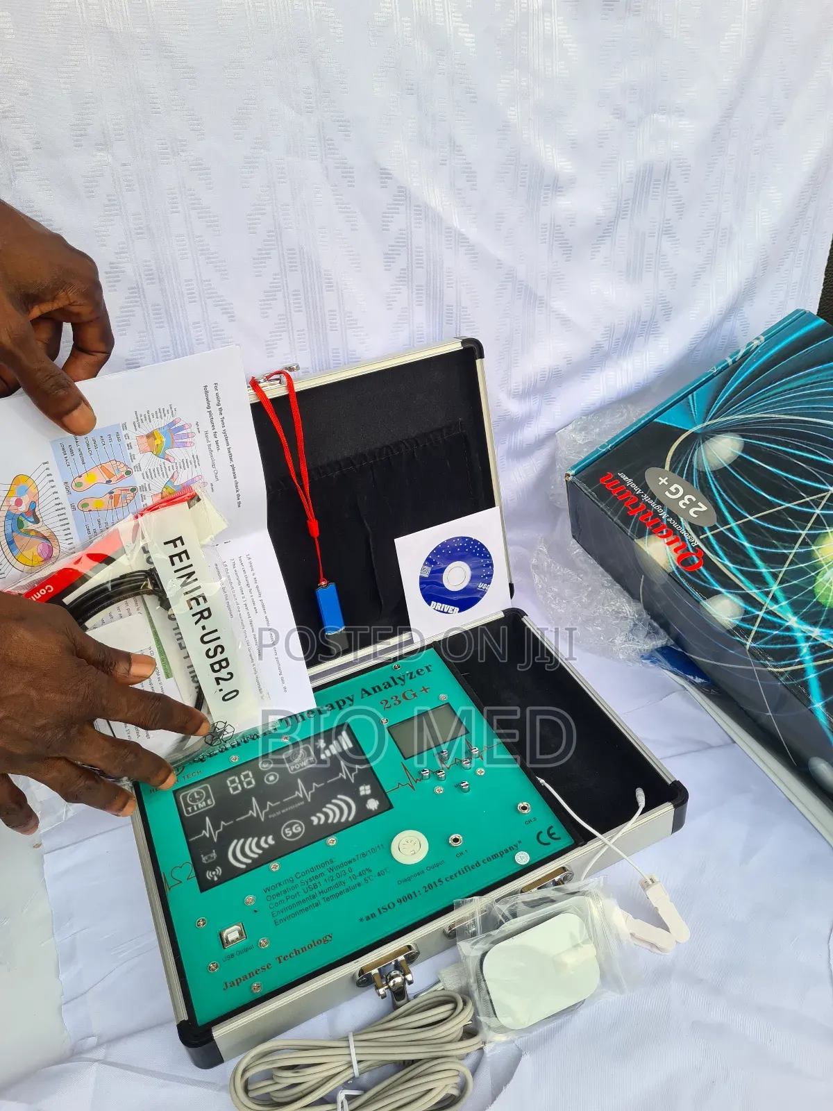 Quantum Resonance Magnetic Analyzer With Massage Function