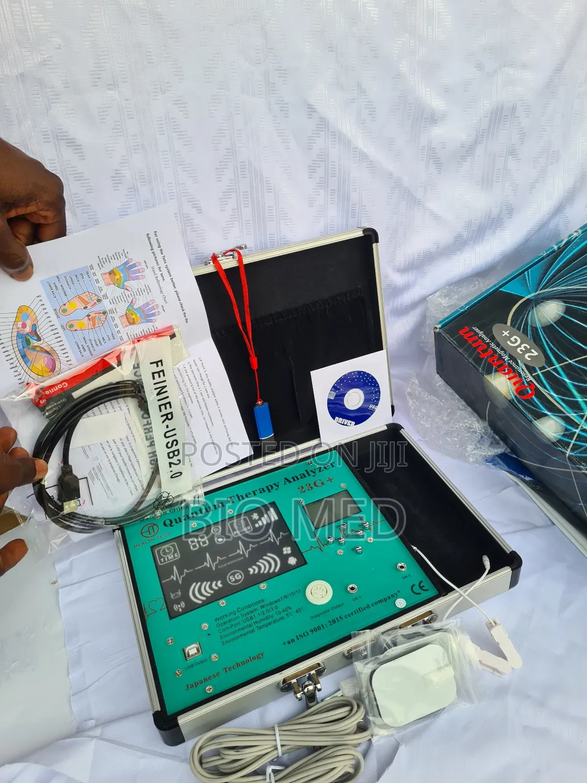 Quantum Resonance Magnetic Analyzer With Massage Function
