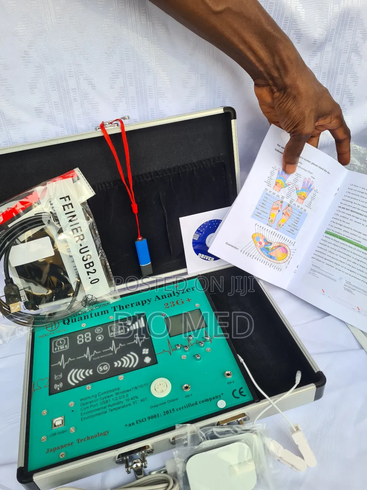Quantum Resonance Magnetic Analyzer With Massage Function