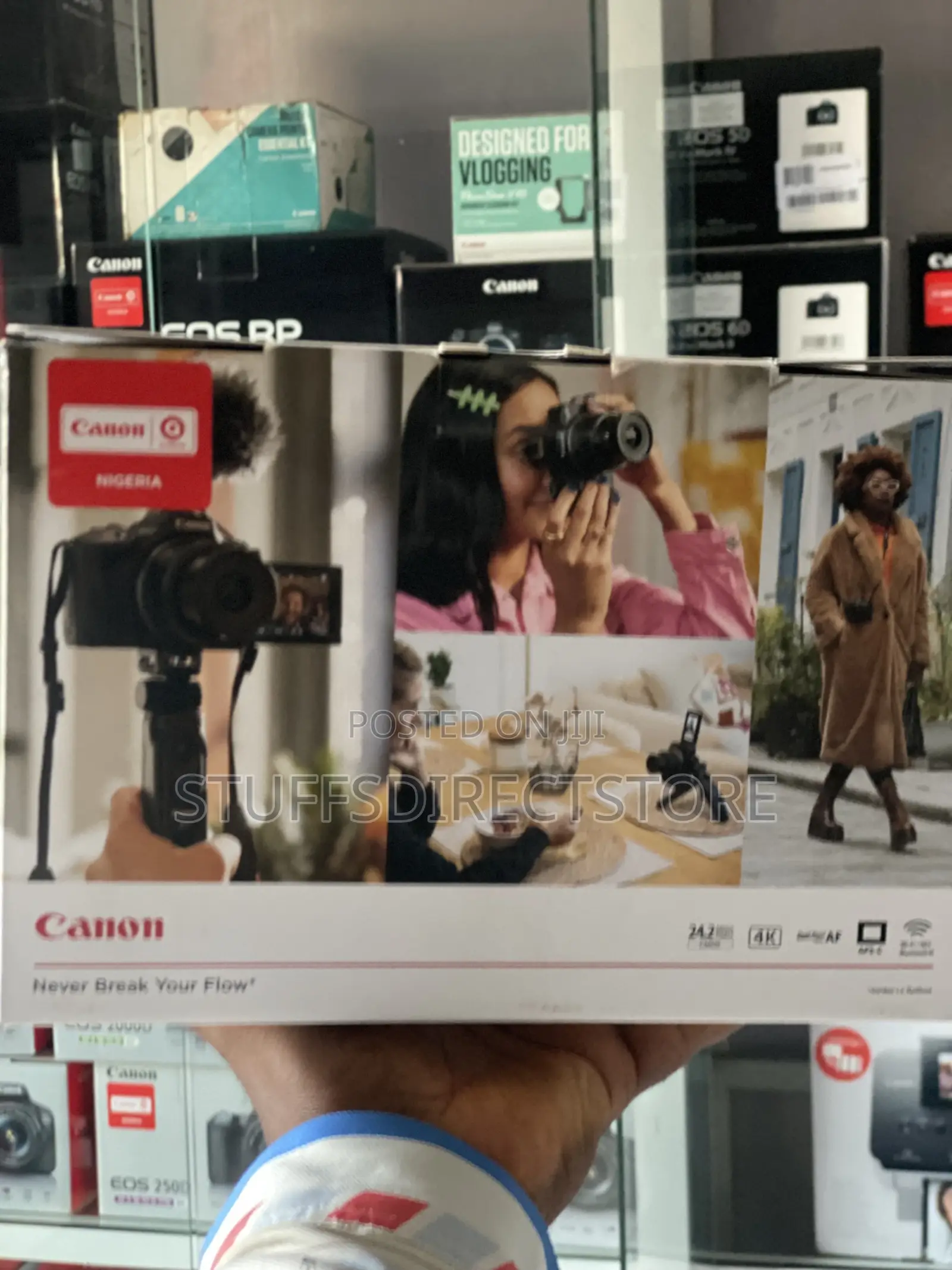 Canon EOS R50 Content Creator Camera Bundle Kit