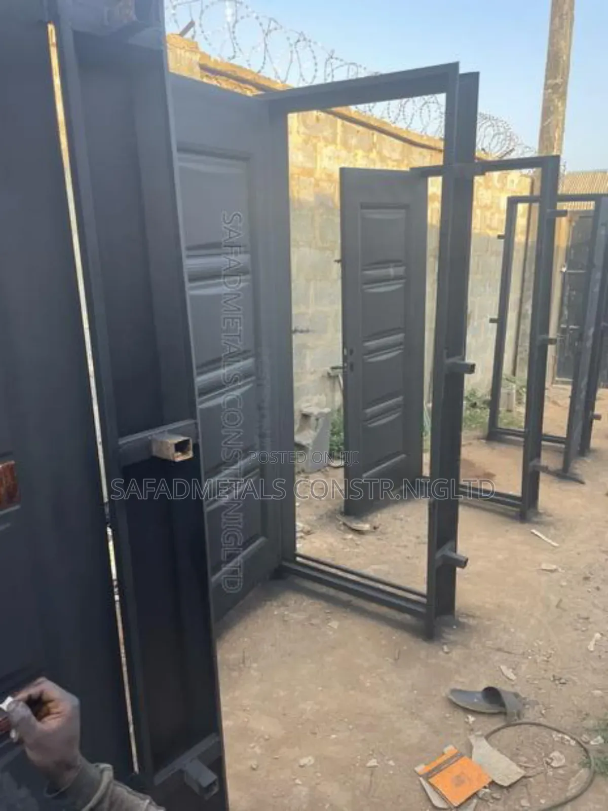 3ft Matte Bullet Doors