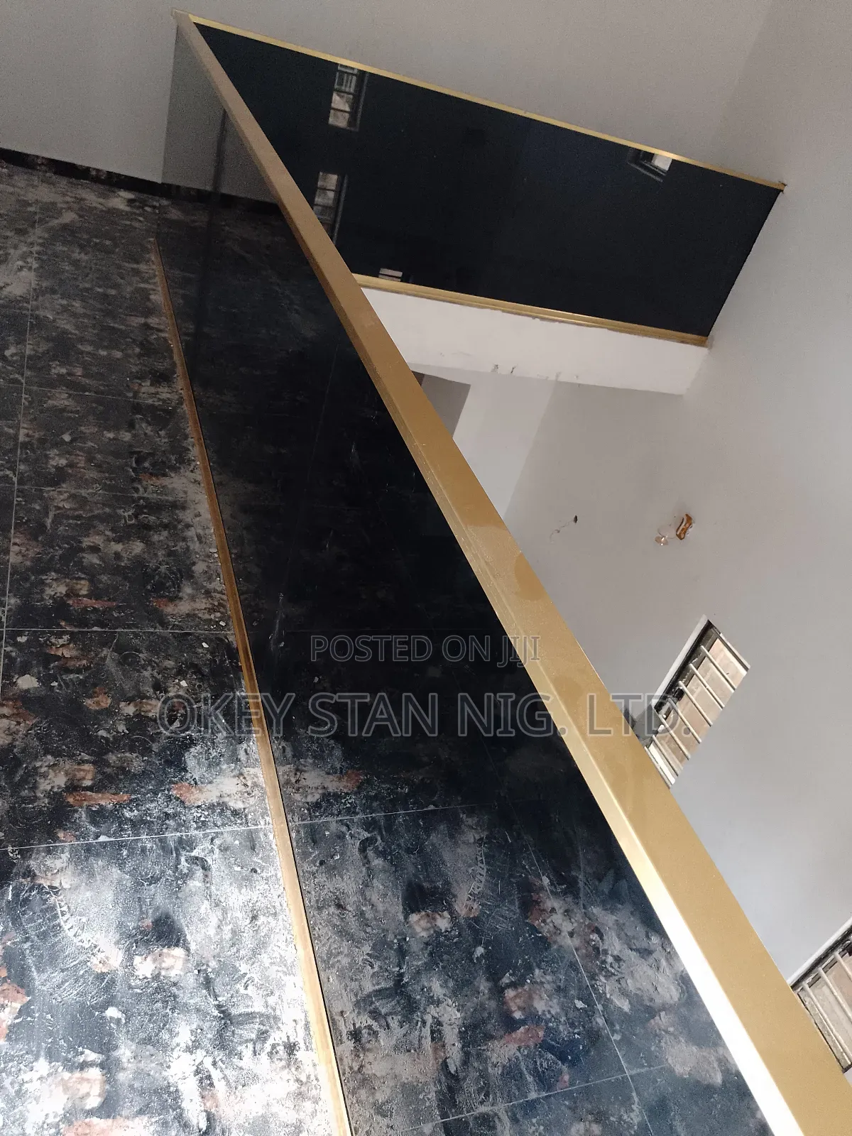 Tinted Frameless Glass Hand Rail
