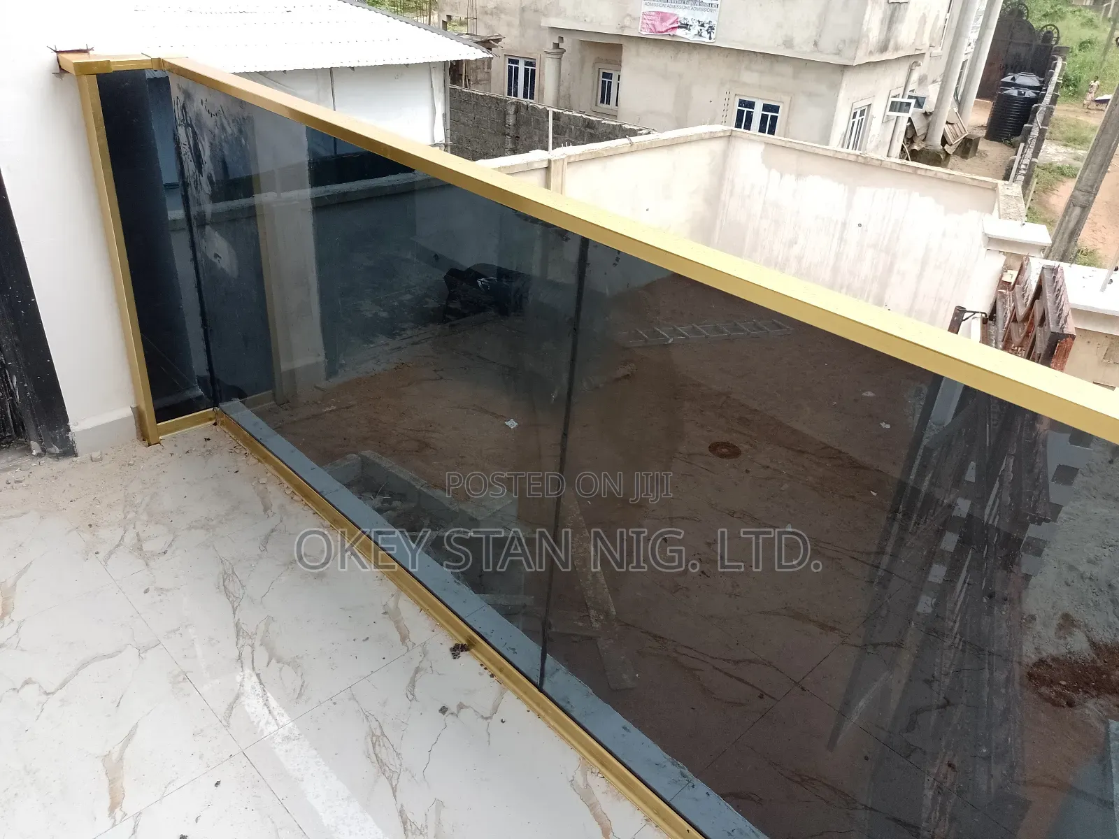 Tinted Frameless Glass Hand Rail
