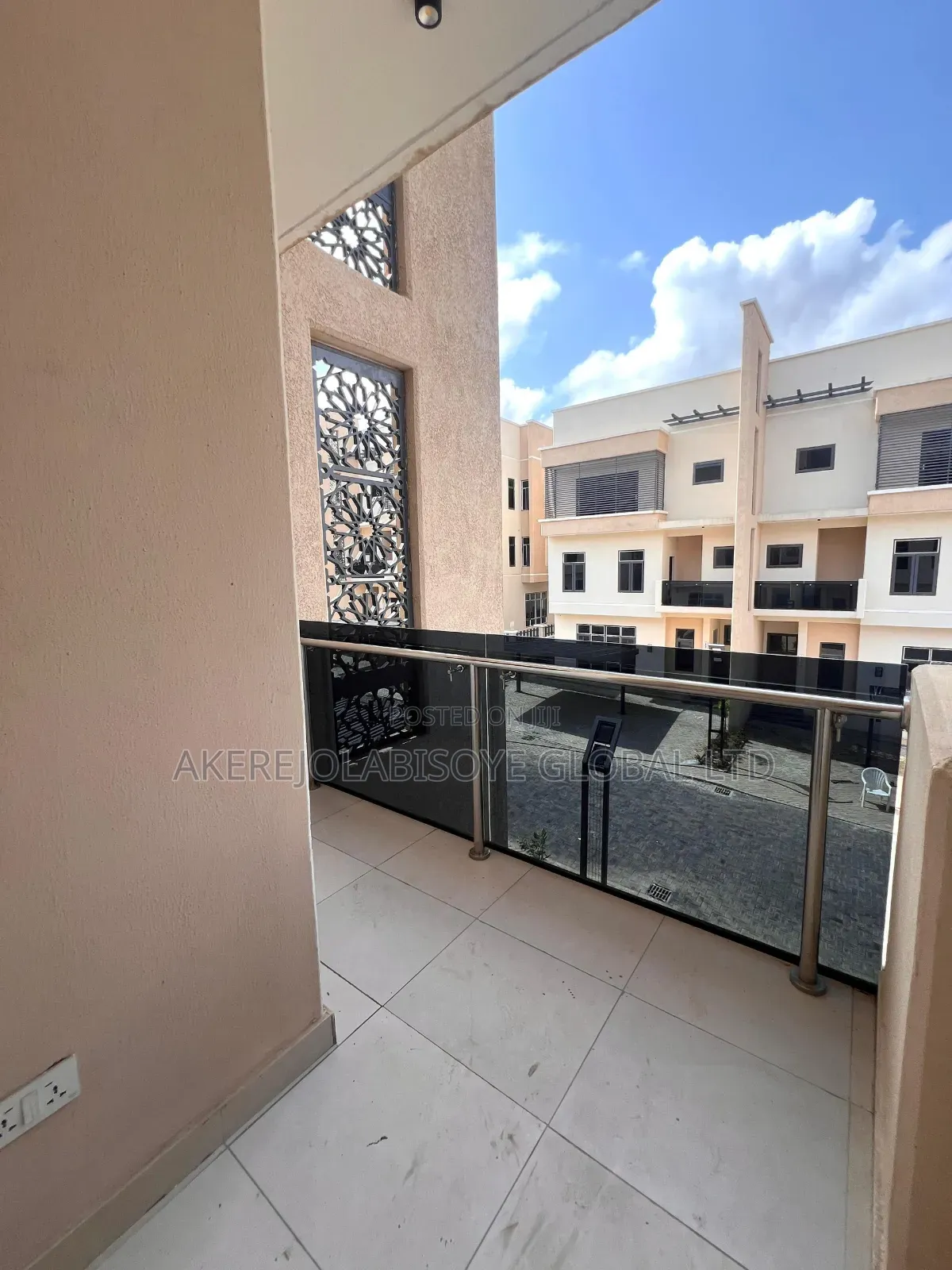 5bdrm Duplex in Guzape for rent