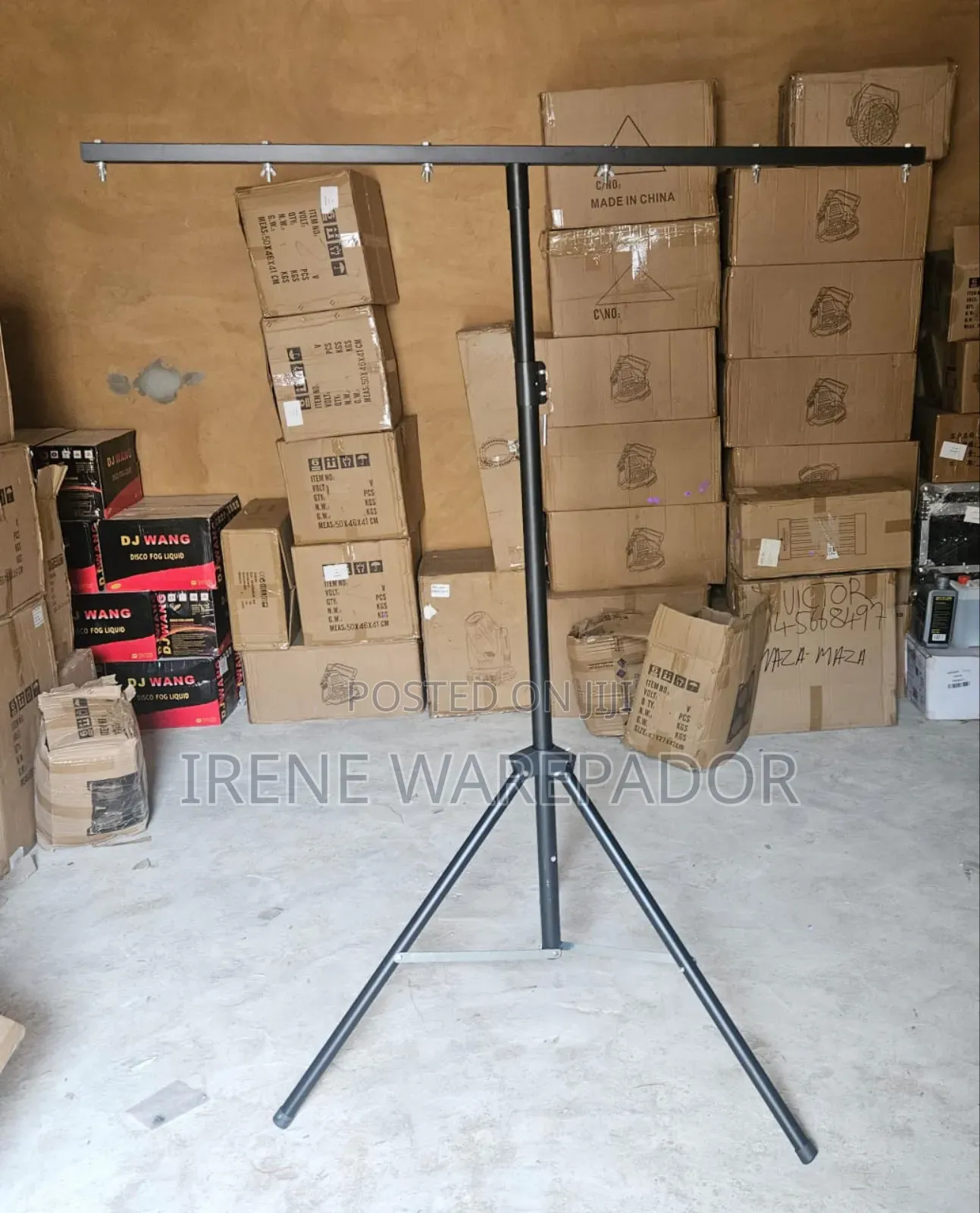 Tripod Stand for Rent