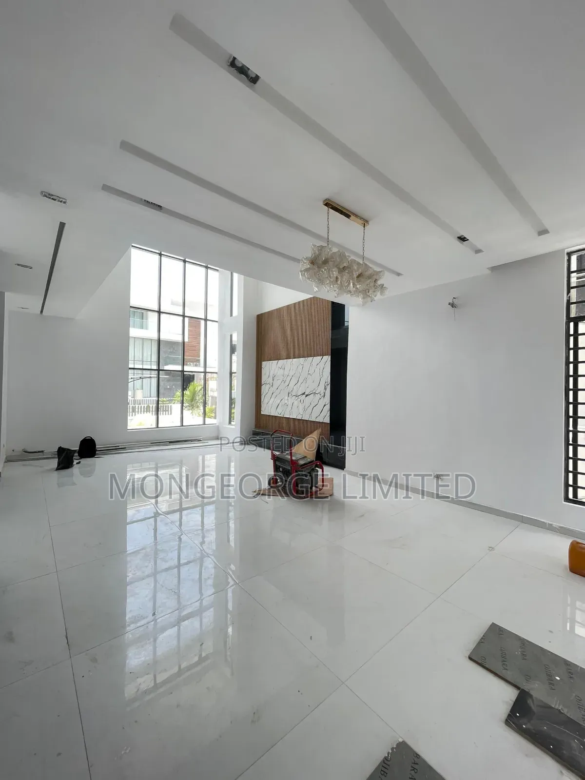 5bdrm Duplex In Ikota For Sale