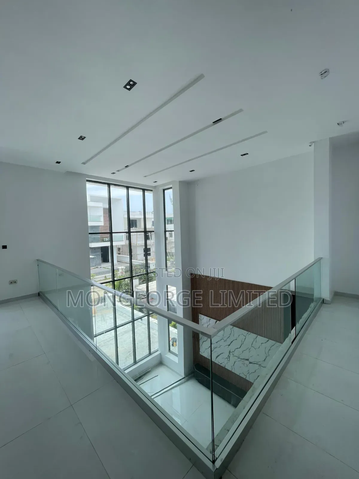 5bdrm Duplex In Ikota For Sale
